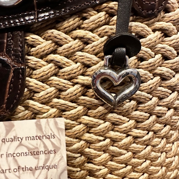 Authentic Brighton Kora Straw and Croc Handbag w/ storage bag and box - Picture 3 of 6